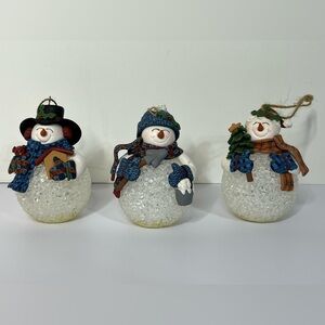 Color Changing Set of 3 Plastic Popcorn Snowmen Ceramic Face Christmas Ornaments